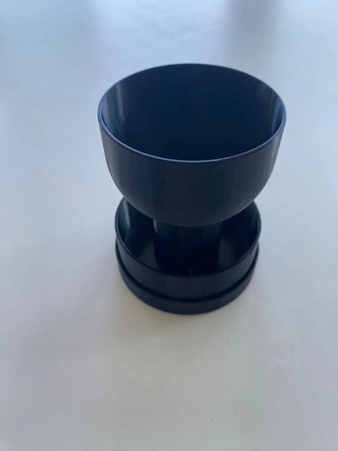 Jardinière auto-arrosante en forme de Graal  Pot de plante