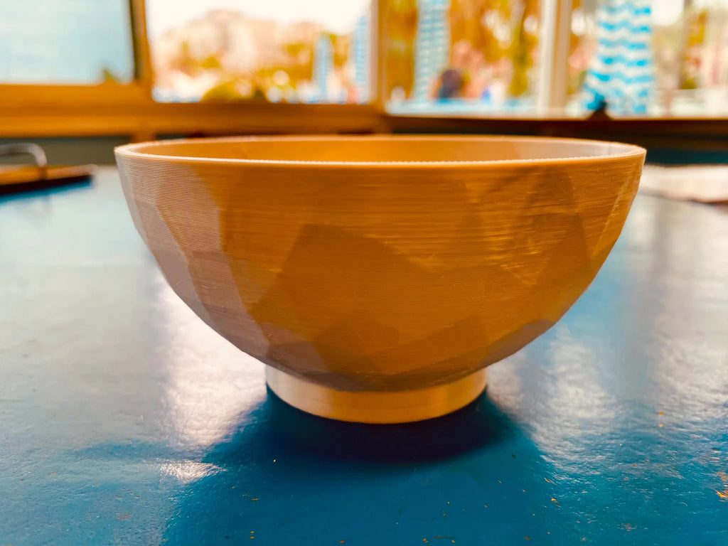 Bol en style Géométrique avec socle