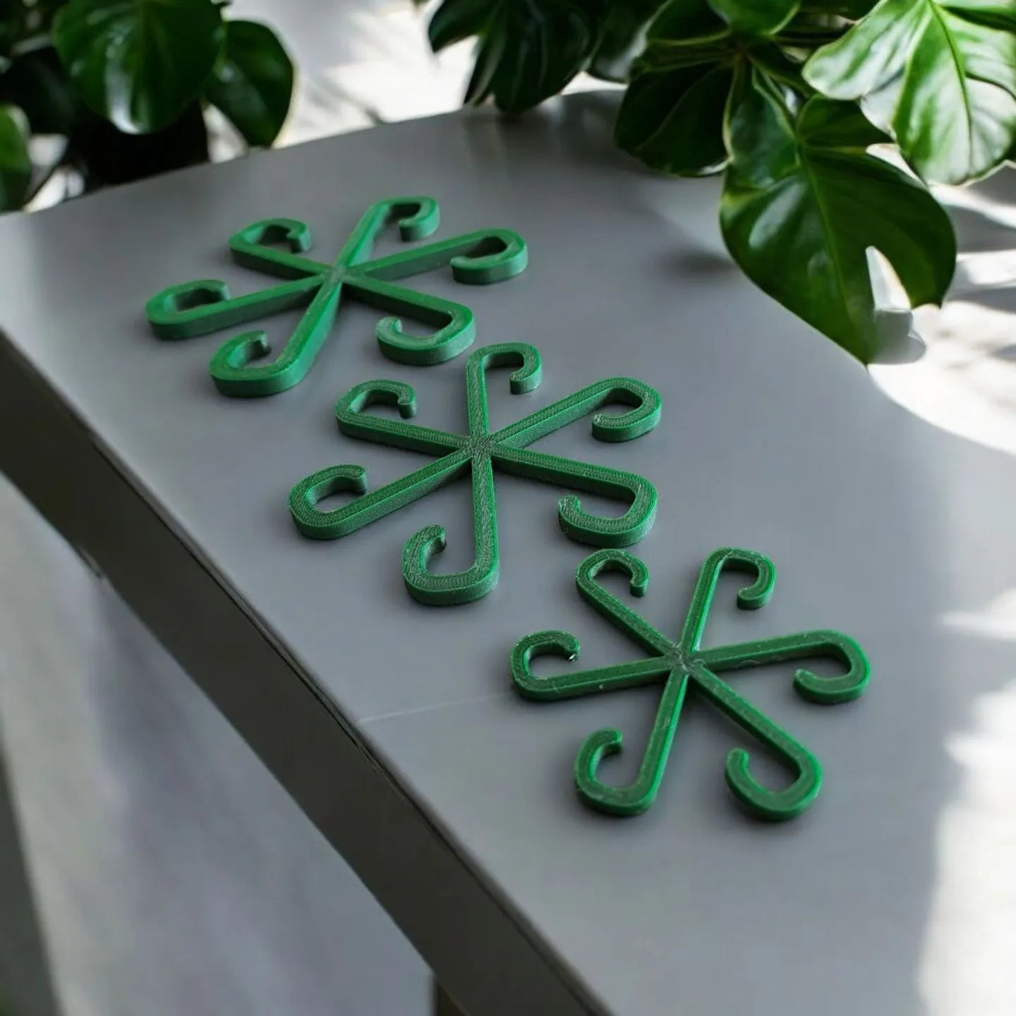 Crochets de support stables pour plantes
