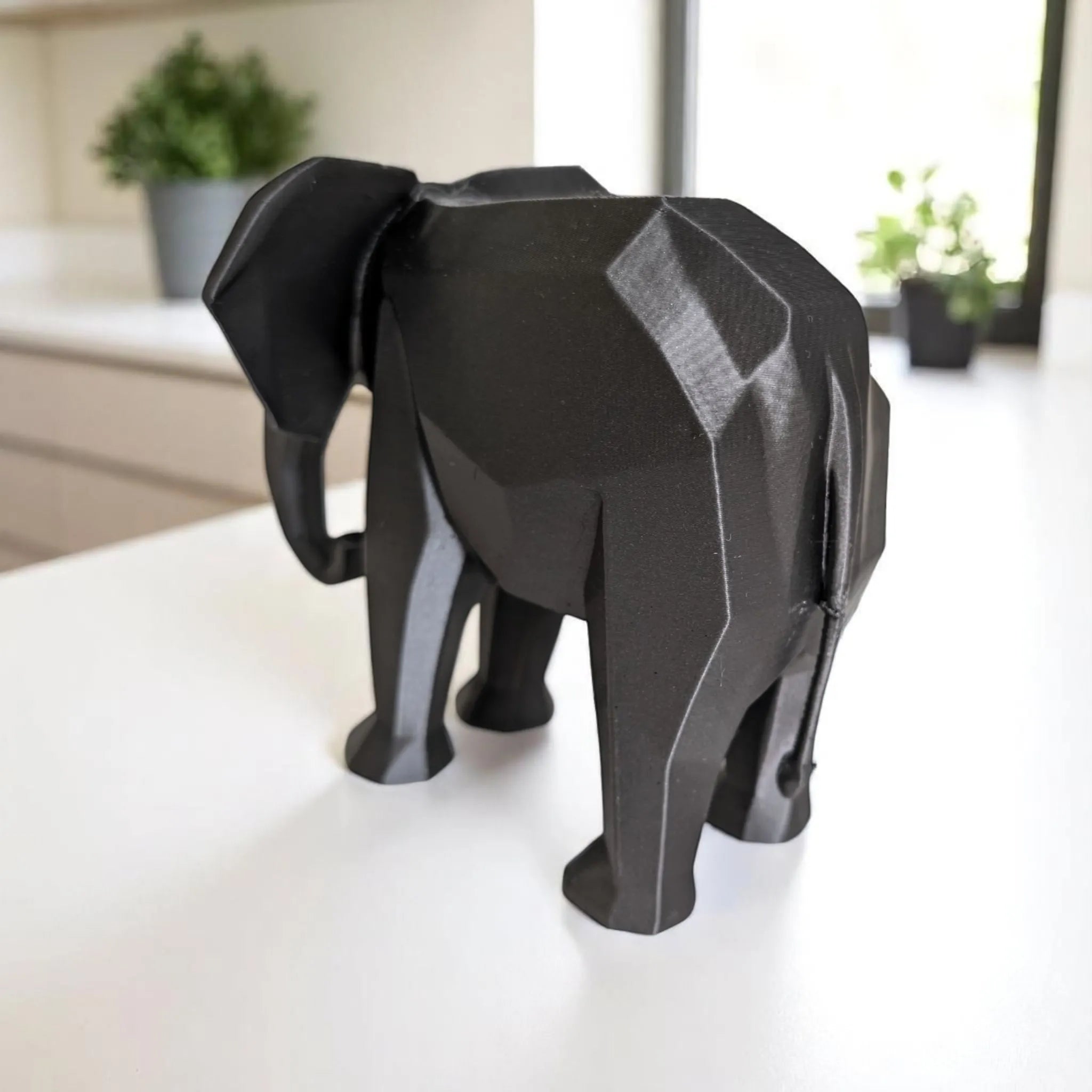 Statue d'éléphant Géométrique Épurée Moderne