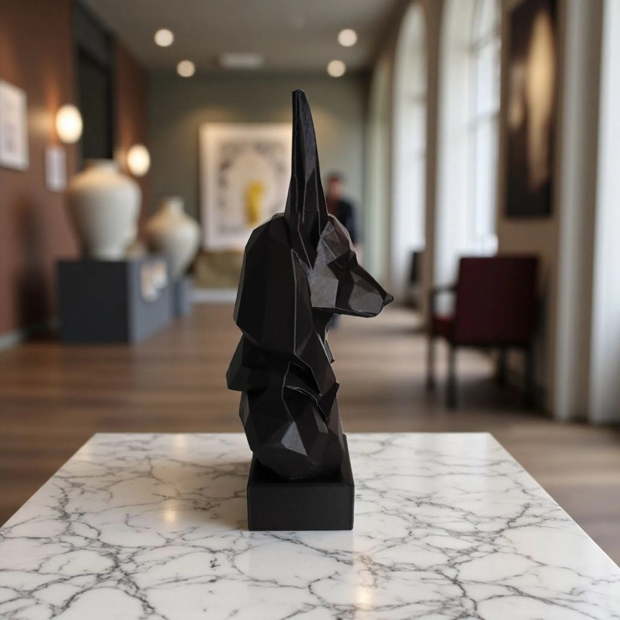Buste d'Anubis en Géométrique