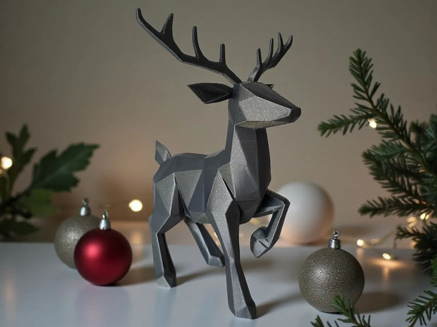 Renne Géométrique (Noël) Épurée